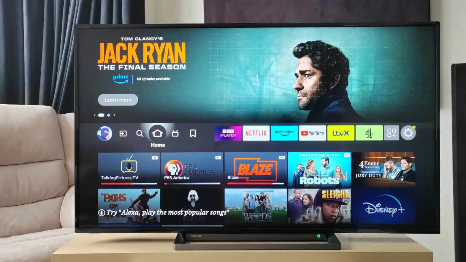 ZO35-G25DA74 TV Review: Smart 4K Quality at a Budget